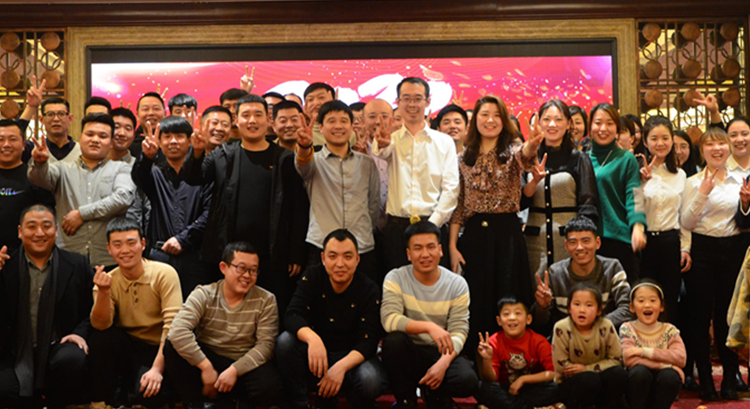 极境试炼｜在腾格里沙漠，中广热泵空调完成极热考验